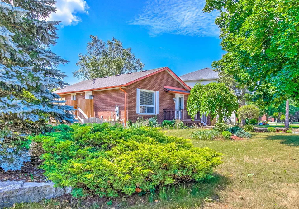 163-olive-street-east-gwillimbury-ontario-n5289257