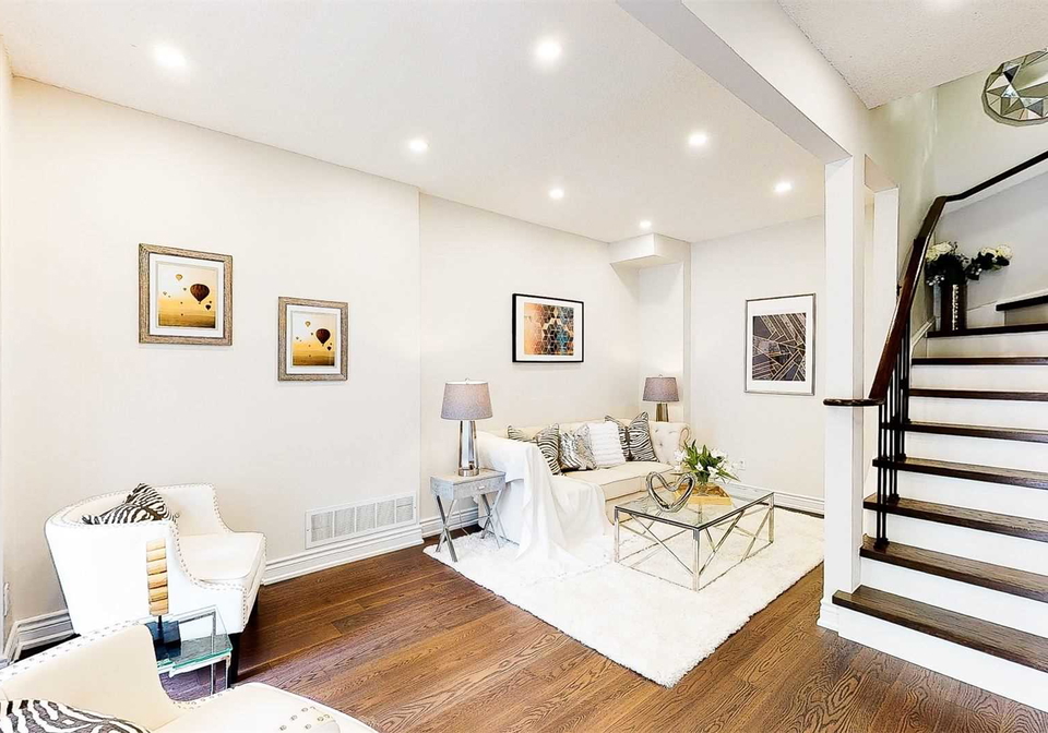 7-st-moritz-way-markham-ontario-n5305233