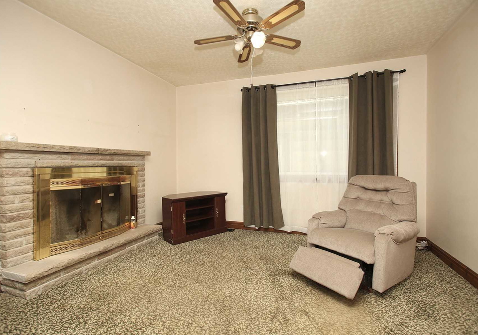 30-west-street-east-gwillimbury-ontario-n5349688