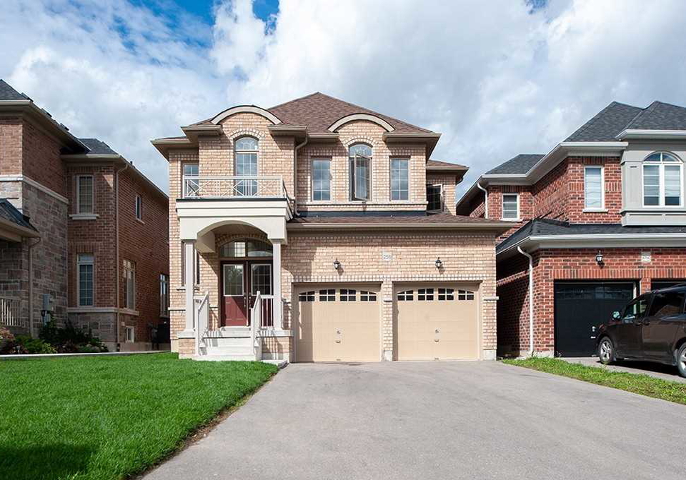 258-gibson-circle-bradford-west-gwillimbury-ontario-n5400346