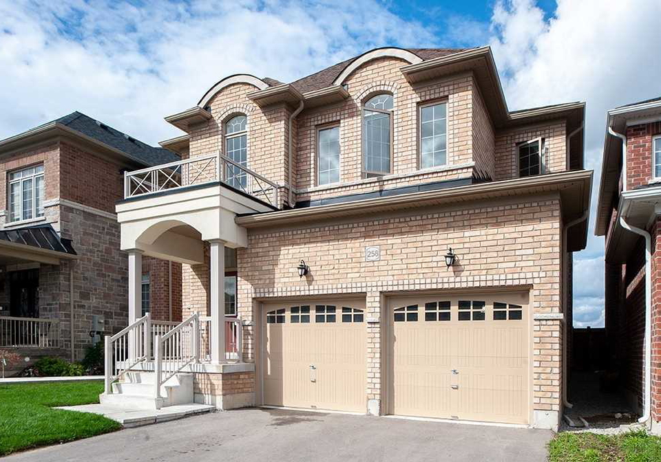 258-gibson-circle-bradford-west-gwillimbury-ontario-n5400346