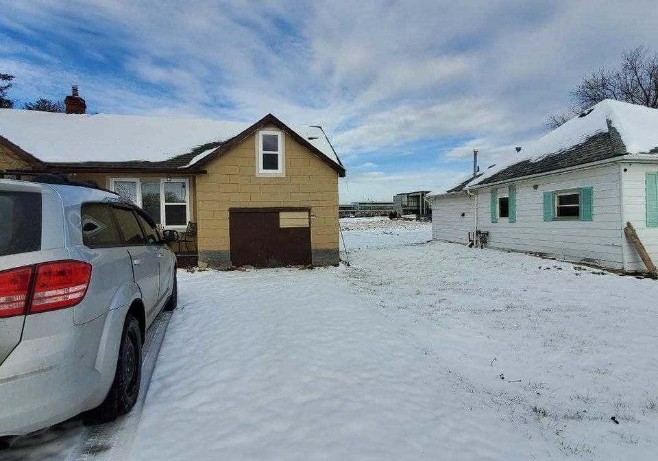 16-elm-grove-avenue-richmond-hill-ontario-n5404160