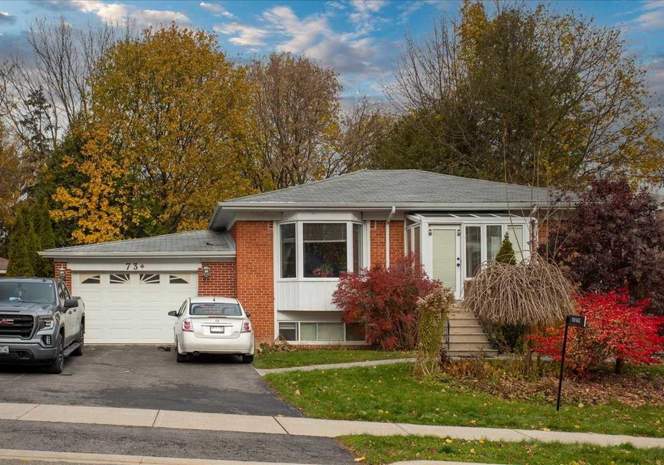 73-boothbay-crescent-newmarket-ontario-n5432704