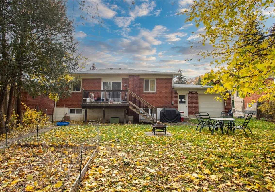 73-boothbay-crescent-newmarket-ontario-n5432704