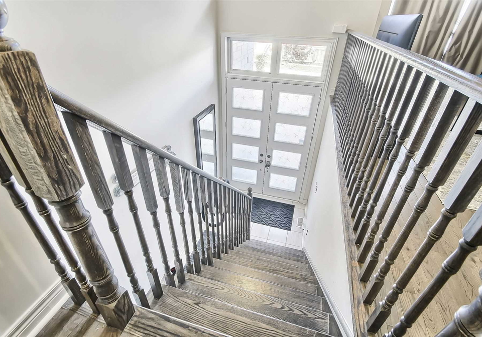 111-lebovic-campus-drive-vaughan-ontario-n5433236