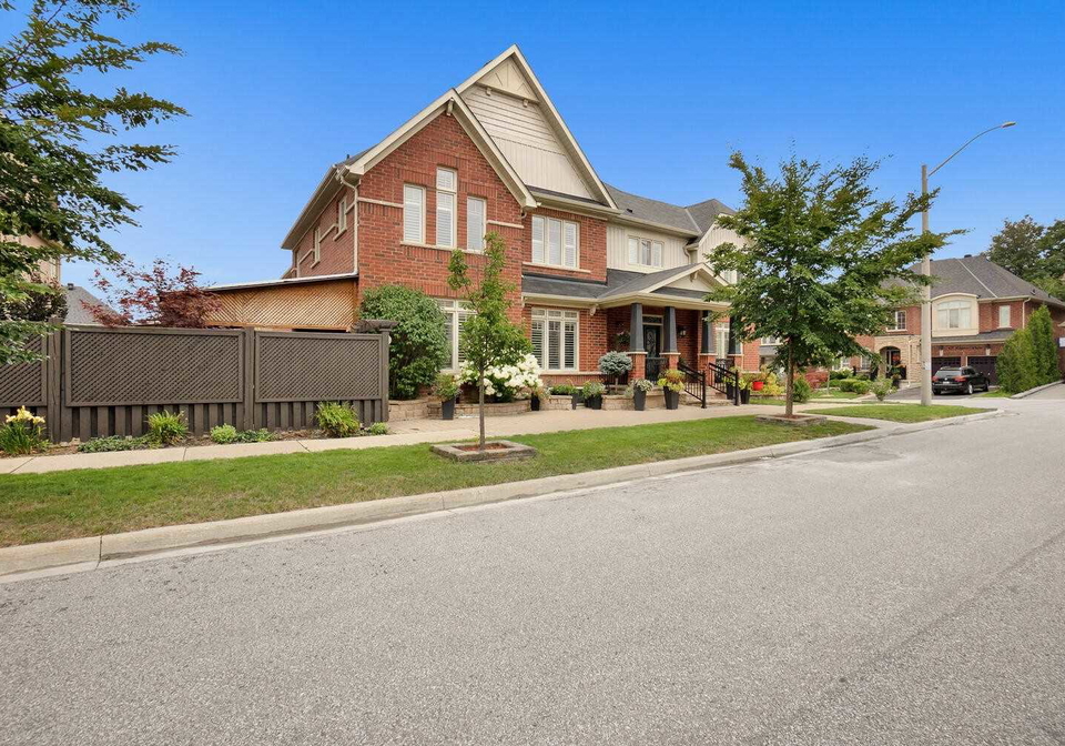 48-linacre-drive-richmond-hill-ontario-n5433960