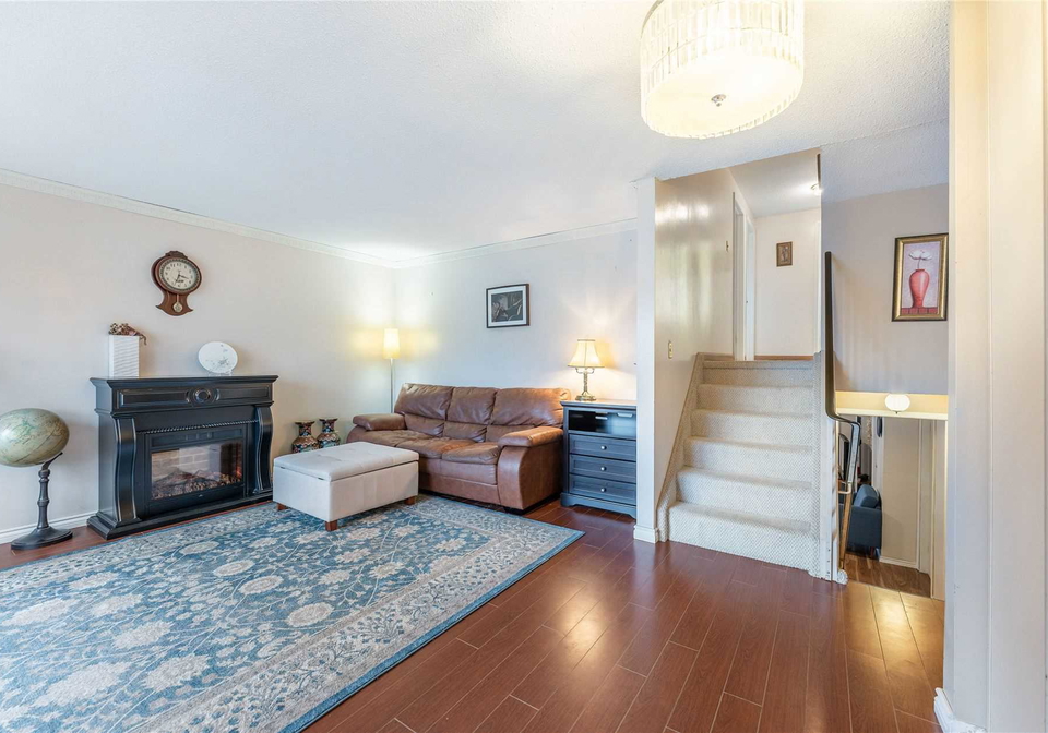 36-cambridge-crescent-bradford-west-gwillimbury-ontario-n5441771