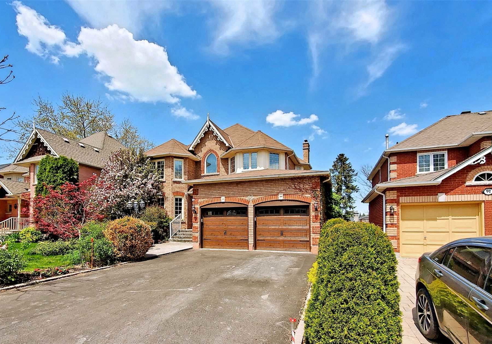 95-lensmith-drive-aurora-ontario-n5477521