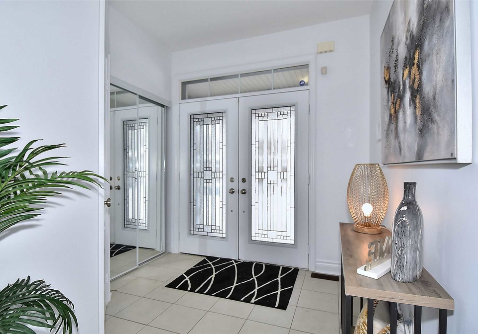 6-cobb-street-aurora-ontario-n5492512