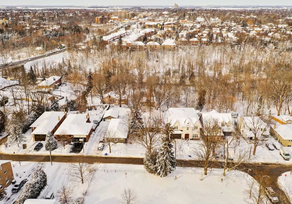 22-rouge-street-markham-ontario-n5494873
