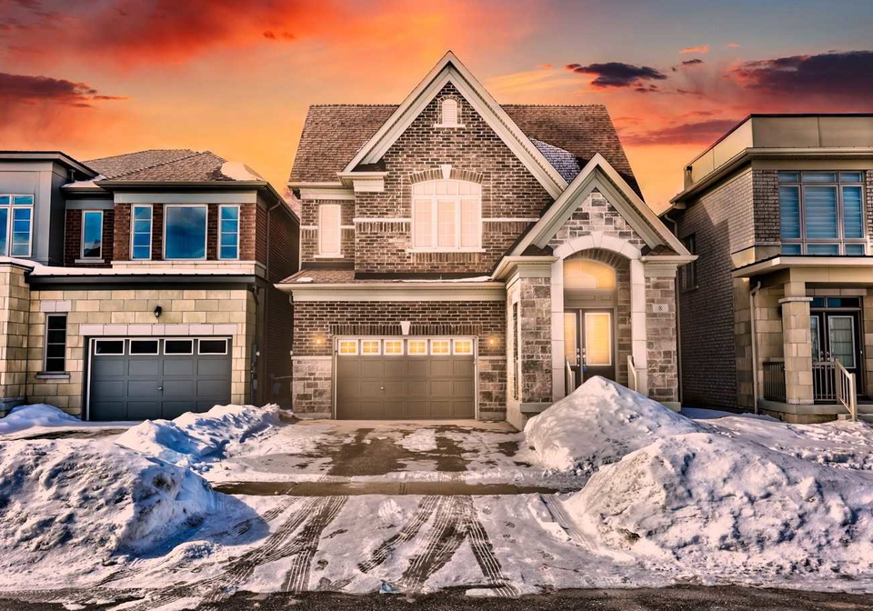 8-eastgrove-square-east-gwillimbury-ontario-n5502746