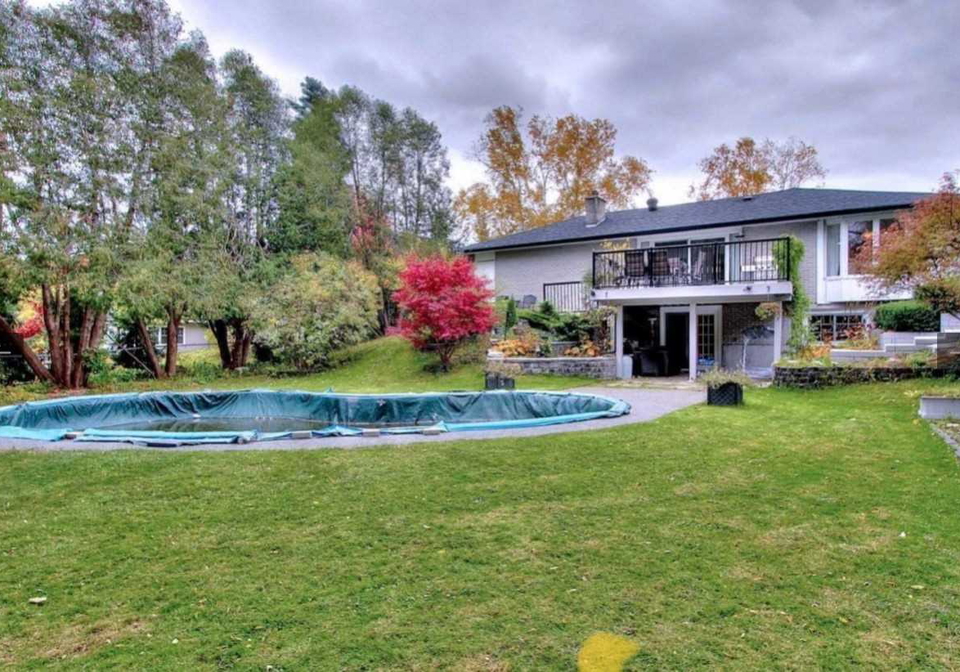 60-fairway-drive-aurora-ontario-n5507295
