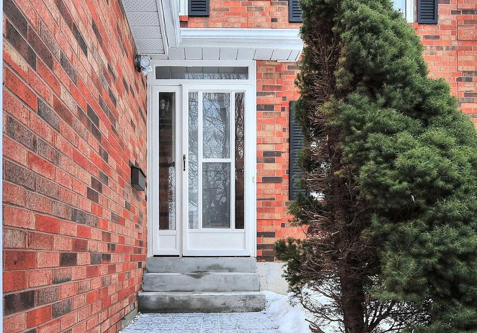 31-lancashire-road-markham-ontario-n5510322