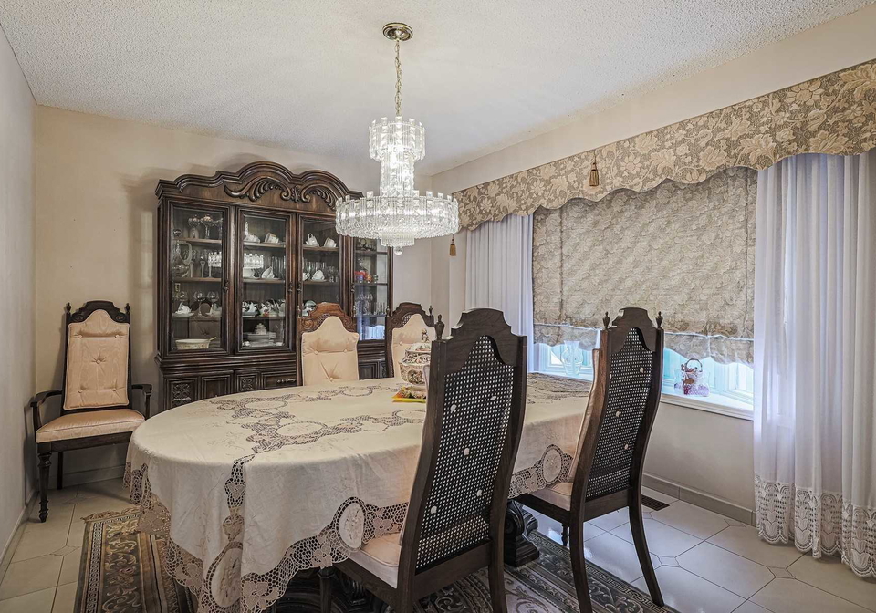 45-marcus-crescent-markham-ontario-n5511012