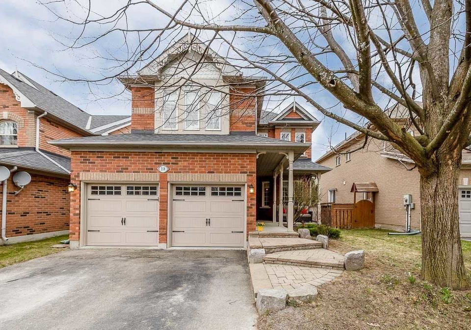 218-paxton-crescent-newmarket-ontario-n5579562