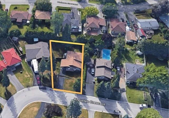 11-knowles-crescent-aurora-ontario-n5595744