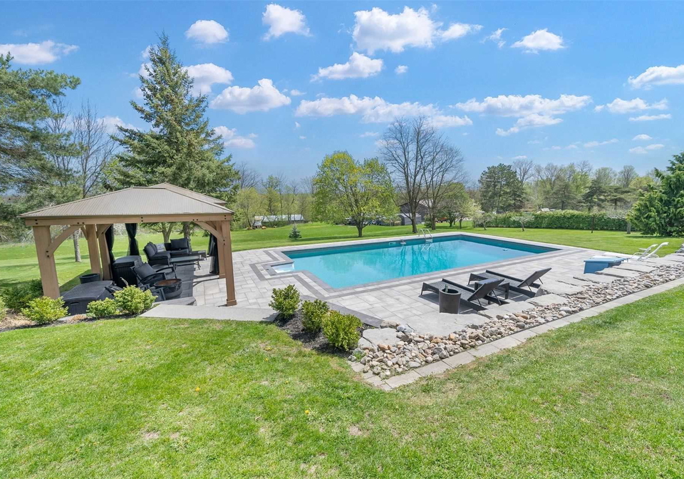 284-catering-road-georgina-ontario-n5668539