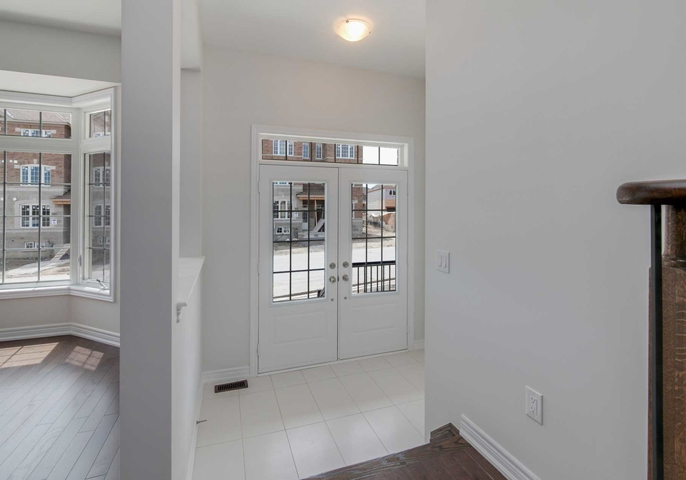 550-whites-hill-avenue-markham-ontario-n5675910