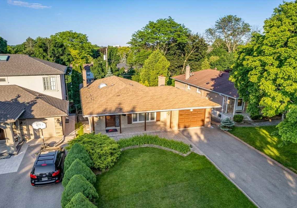 153-highland-park-boulevard-markham-ontario-n5678885