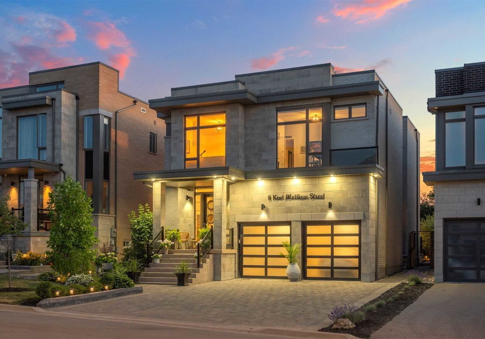 8-kent-matthew-street-richmond-hill-ontario-n5721659