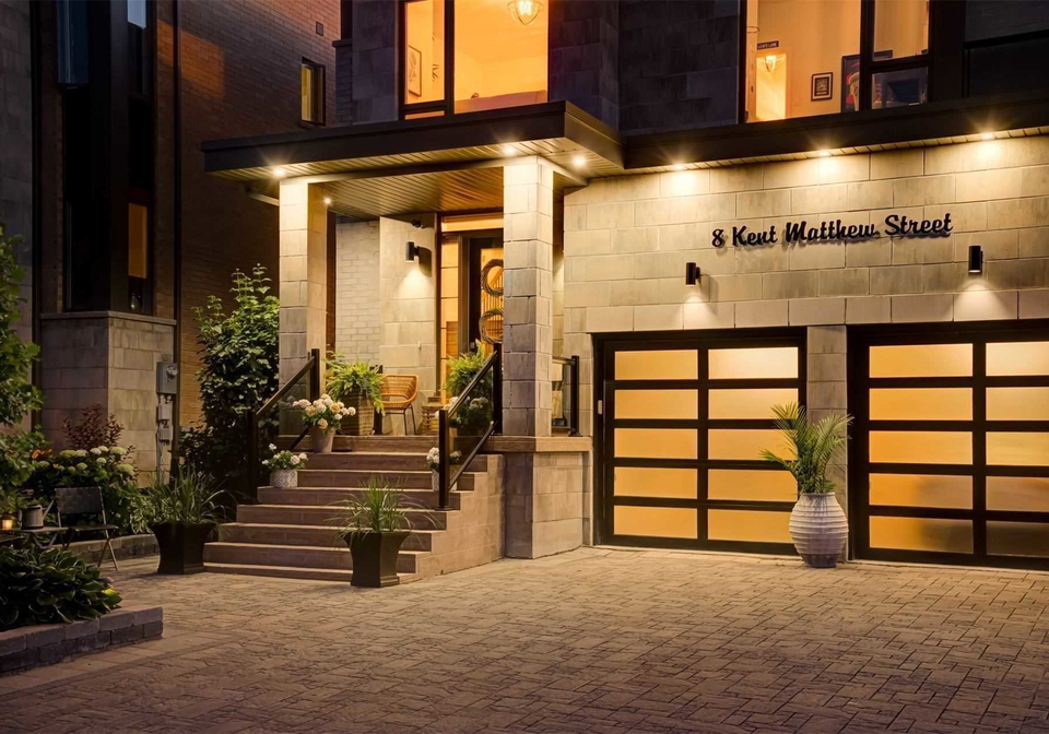 8-kent-matthew-street-richmond-hill-ontario-n5721659