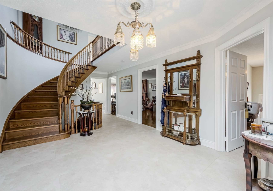 19-tannery-court-richmond-hill-ontario-n5803699
