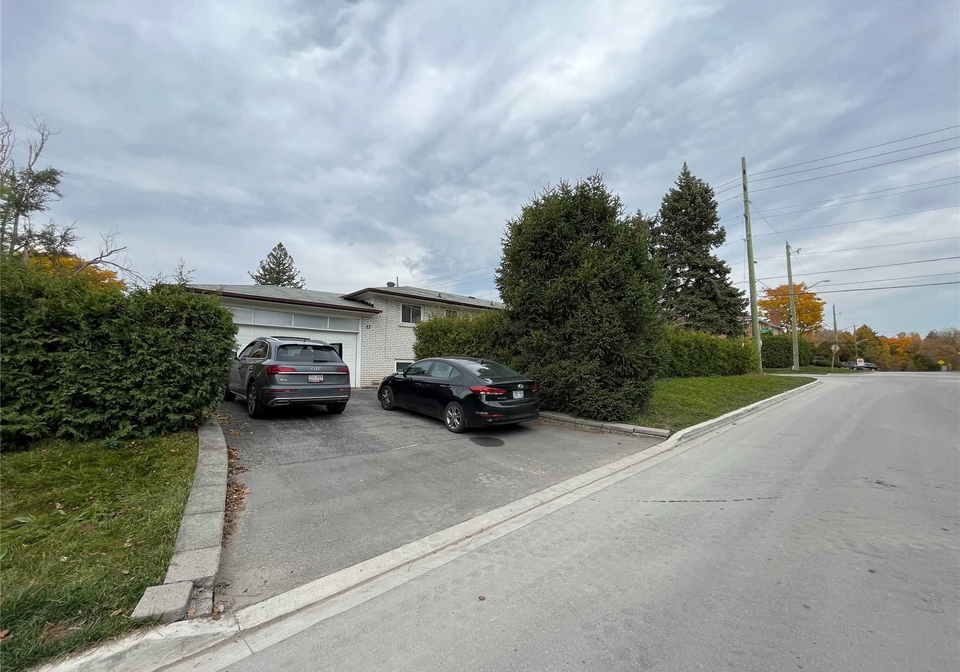 93-clark-avenue-markham-ontario-n5811062