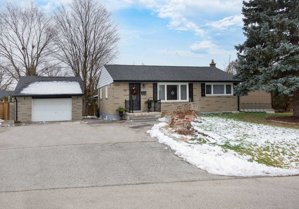 49-hurricane-avenue-vaughan-ontario-n5856070