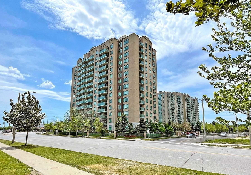 11-oneida-crescent-e-richmond-hill-ontario-n5869133