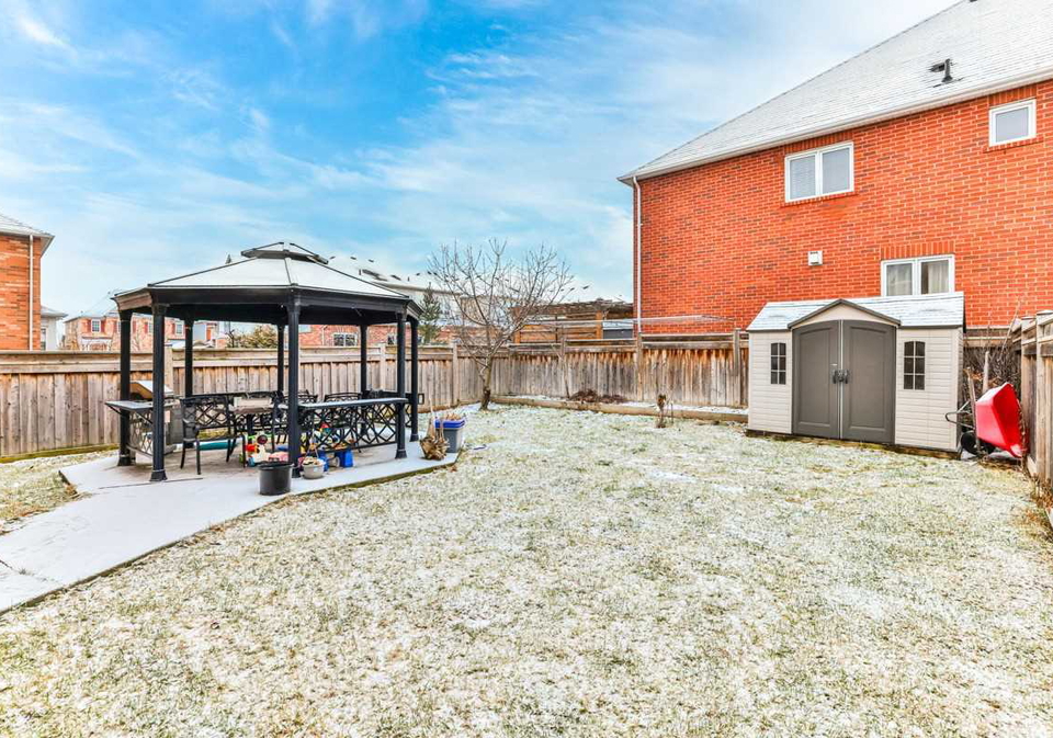 184-summerlyn-trail-bradford-west-gwillimbury-ontario-n5876626