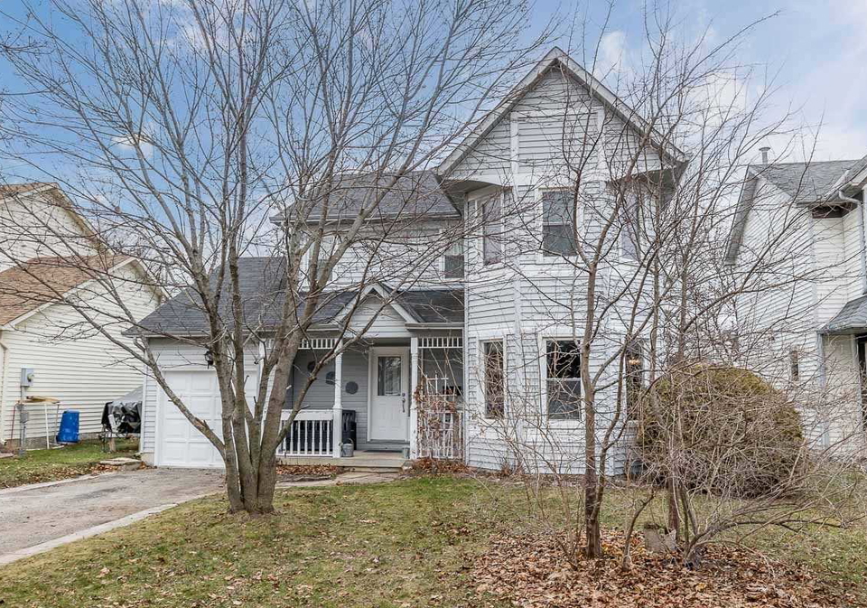 1895-applewood-avenue-innisfil-ontario-n5914657