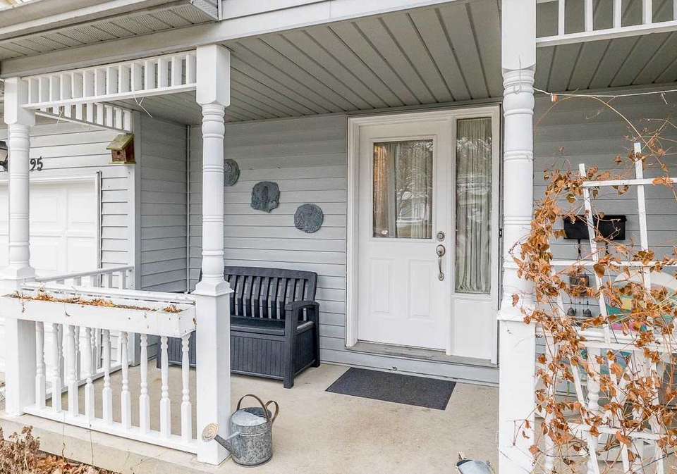 1895-applewood-avenue-innisfil-ontario-n5914657