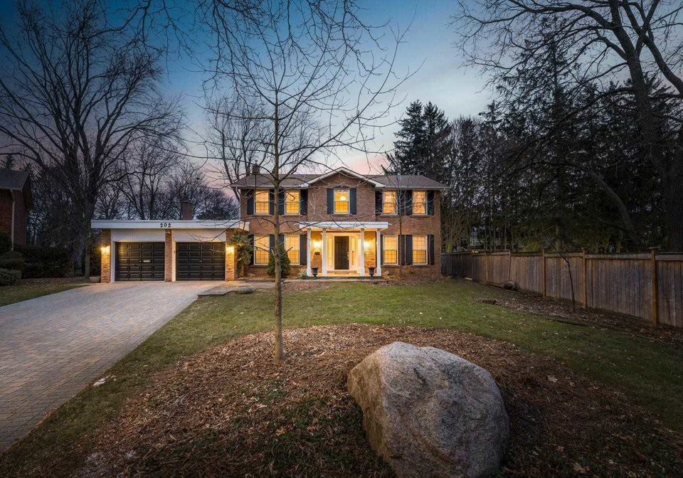 202-glenada-court-richmond-hill-ontario-n5921767