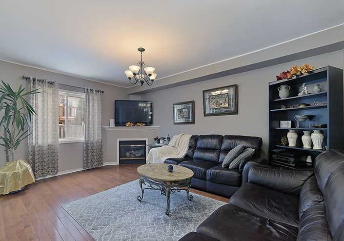 83-red-river-crescent-newmarket-ontario-n5947935