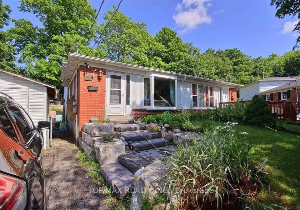 779-greenfield-crescent-newmarket-ontario-n5966844