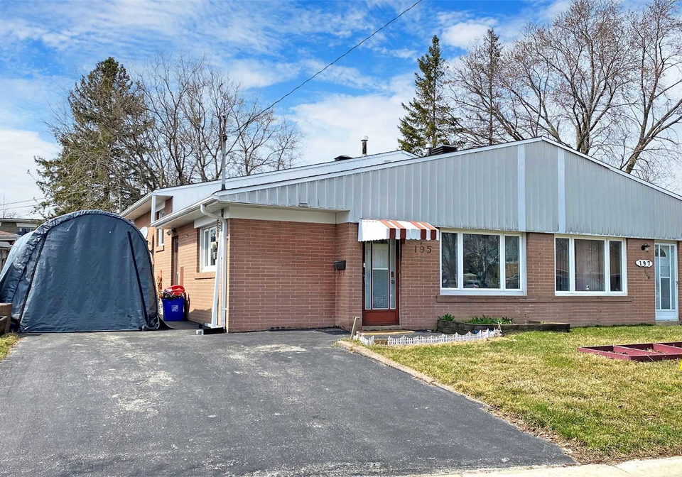 195-penn-avenue-newmarket-ontario-n6020915