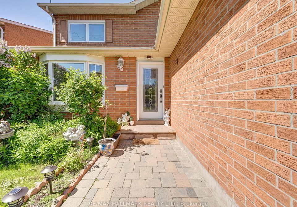 205-london-road-newmarket-ontario-n6119600
