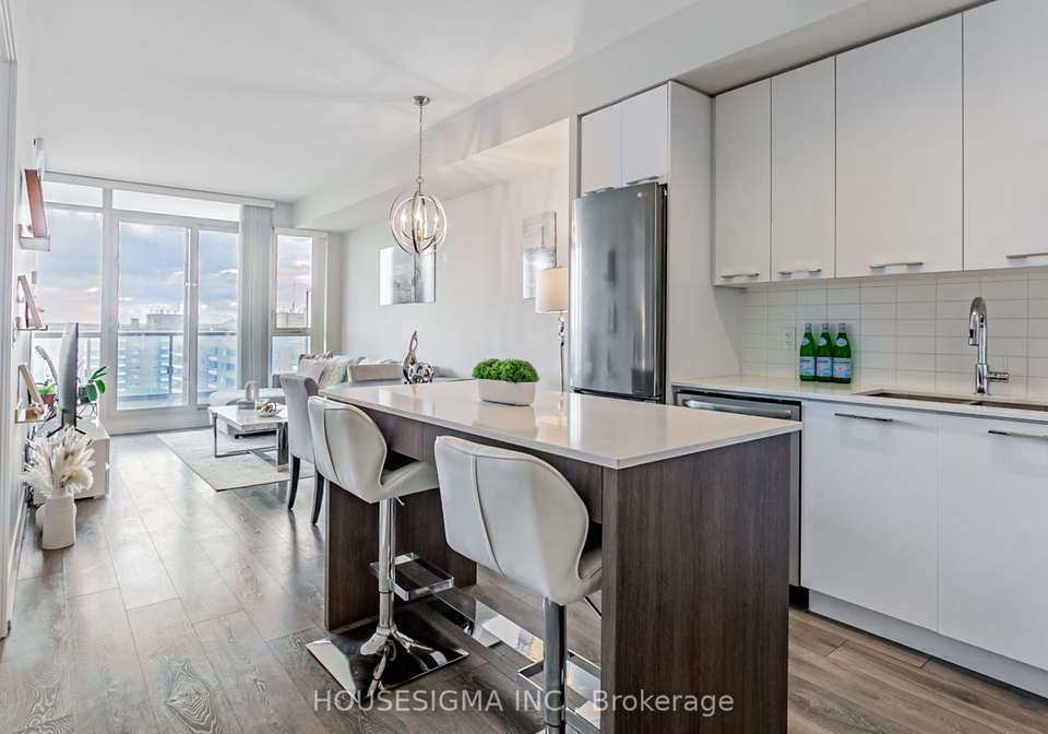 9471-yonge-street-w-richmond-hill-ontario-n6750846