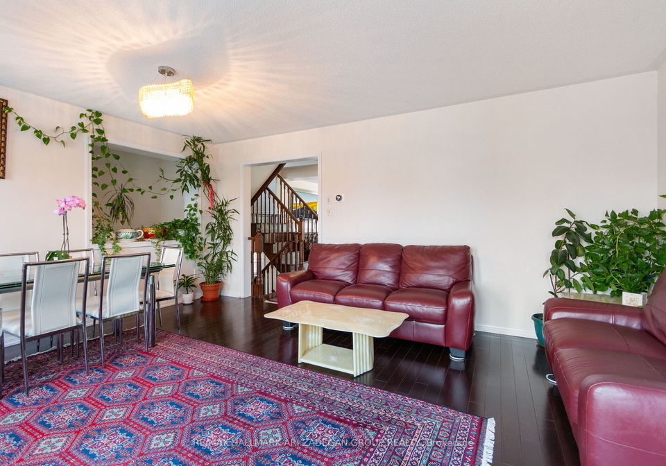 38-cliff-gunn-road-newmarket-ontario-n7256078