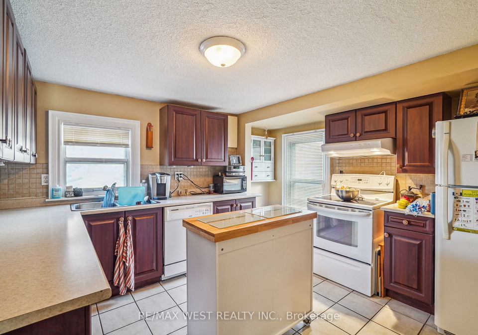387-ontario-street-newmarket-ontario-n7268166
