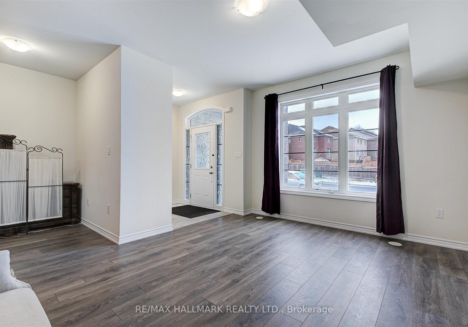 584-murrell-boulevard-east-gwillimbury-ontario-n7332414