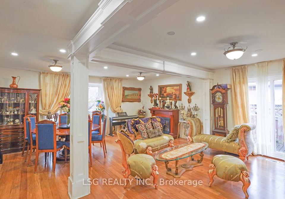 10-johnson-road-aurora-ontario-n7337574