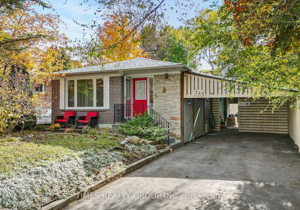 744-botany-hill-crescent-newmarket-ontario-n7361308