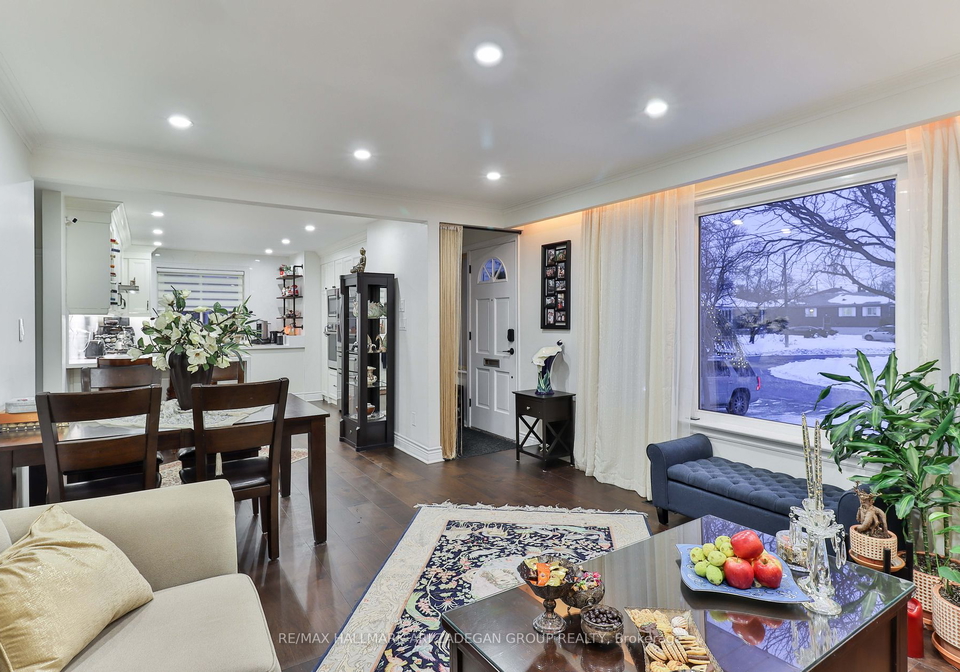 302-skopit-road-richmond-hill-ontario-n8015996