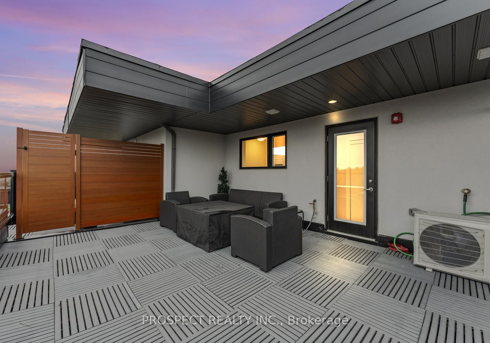 9560-islington-avenue-e-vaughan-ontario-n8016892