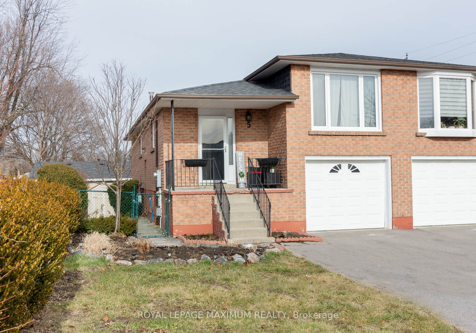 5-maple-court-bradford-west-gwillimbury-ontario-n8057422