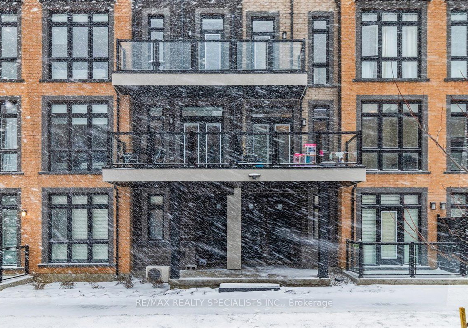 2-phelps-lane-richmond-hill-ontario-n8074090