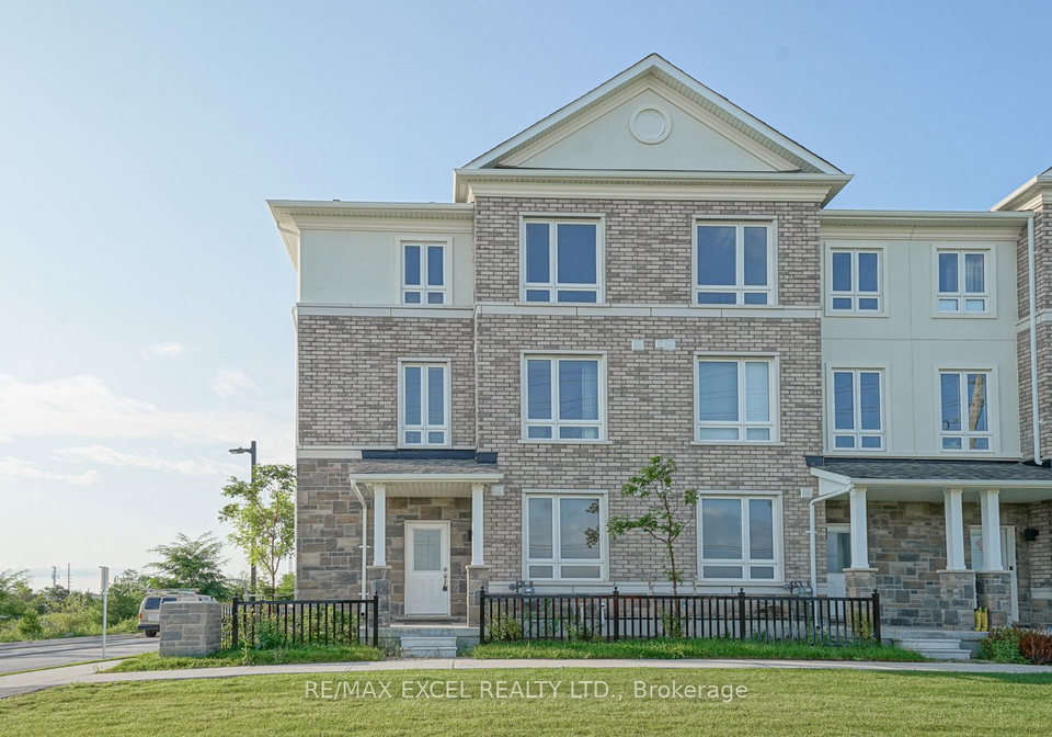 2-chicago-lane-markham-ontario-n8075352