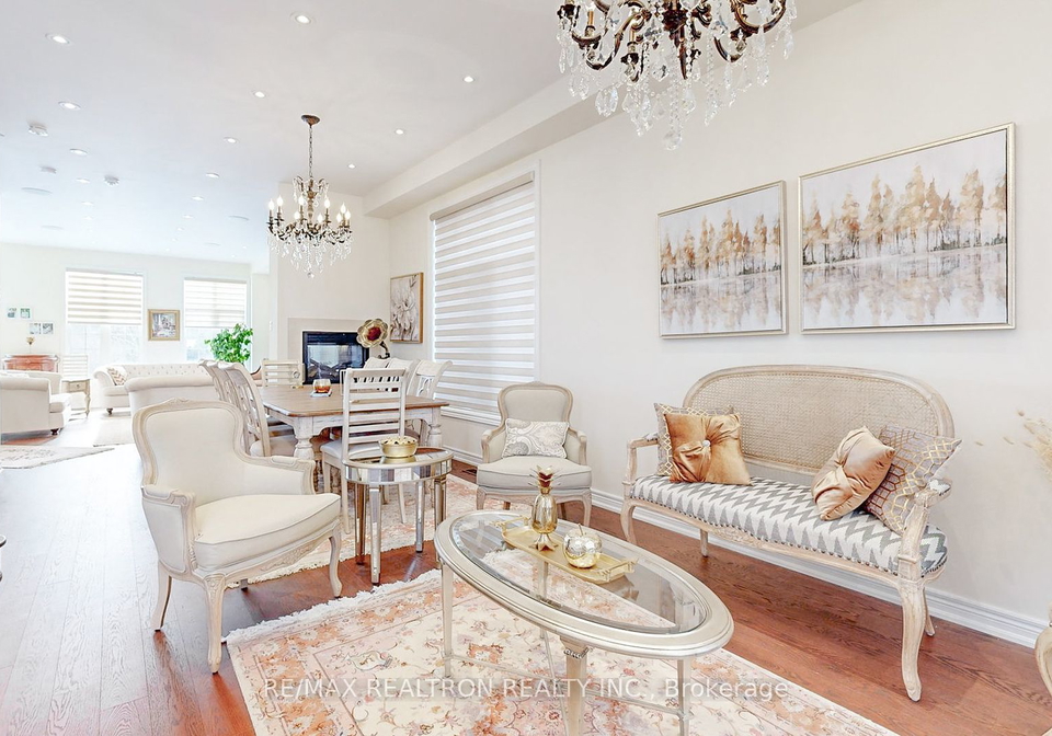 517-clifford-perry-place-newmarket-ontario-n8075394