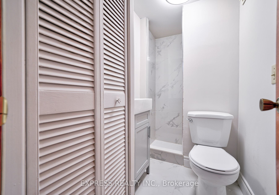 118-cartier-crescent-richmond-hill-ontario-n8077492